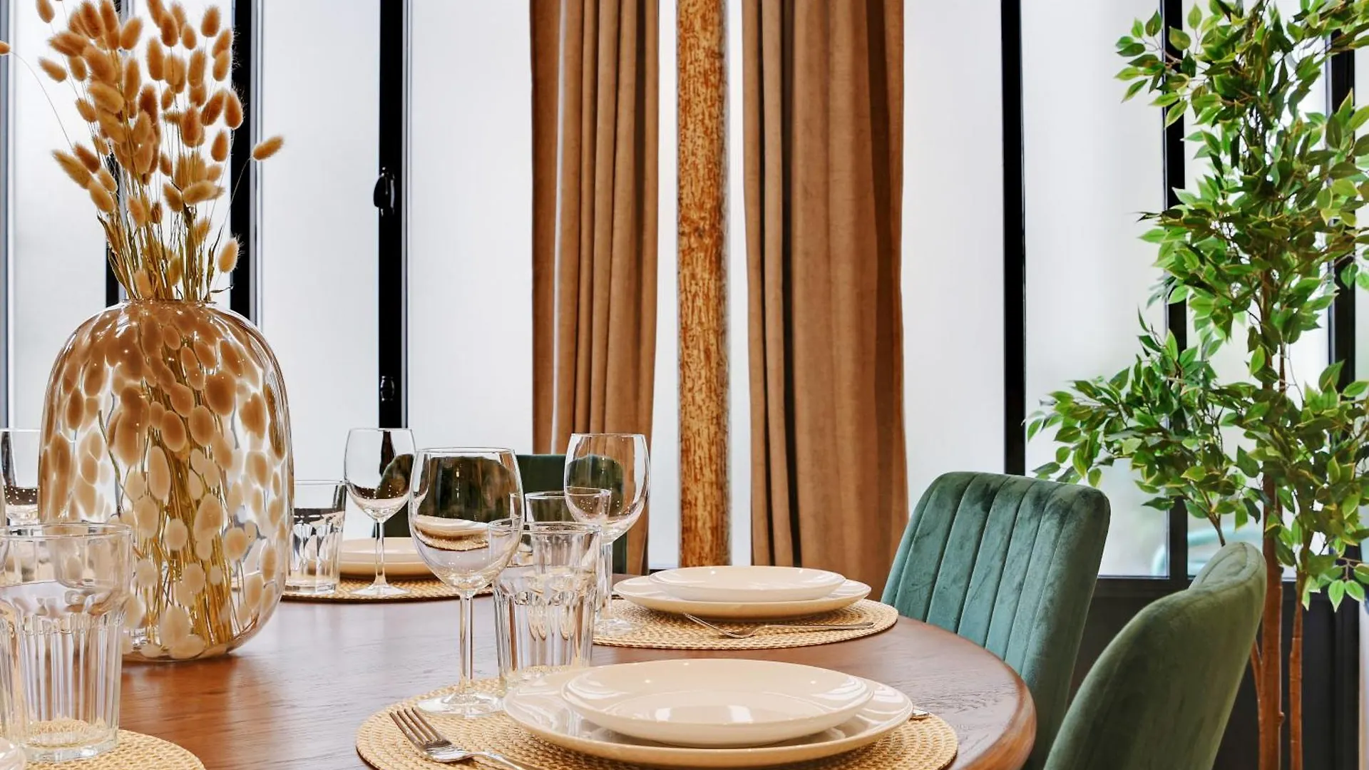 Elegant Appartement Neuf 2 Bdr 6P - Republique Paris France