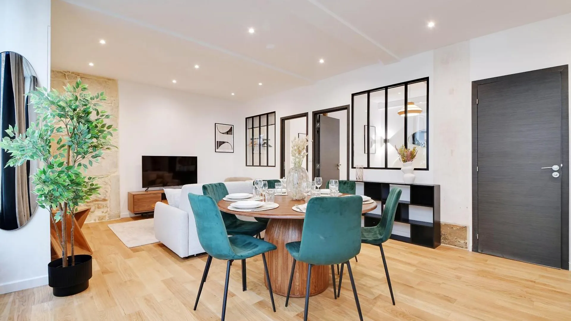 Elegant Appartement Neuf 2 Bdr 6P - Republique Paris Apartment